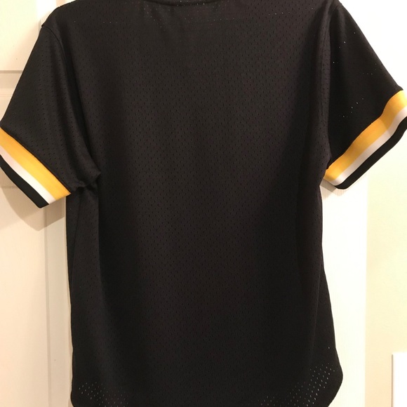 Pirates jersey - Picture 2 of 2